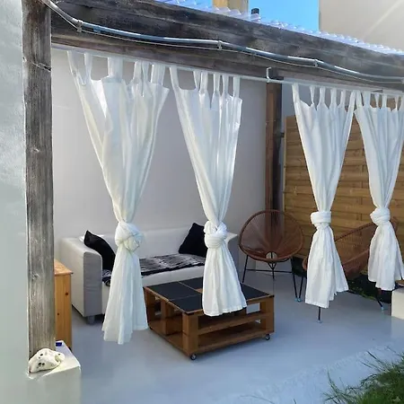 Chaleureux Avec Terrasse En Centre Proche Appartamento *